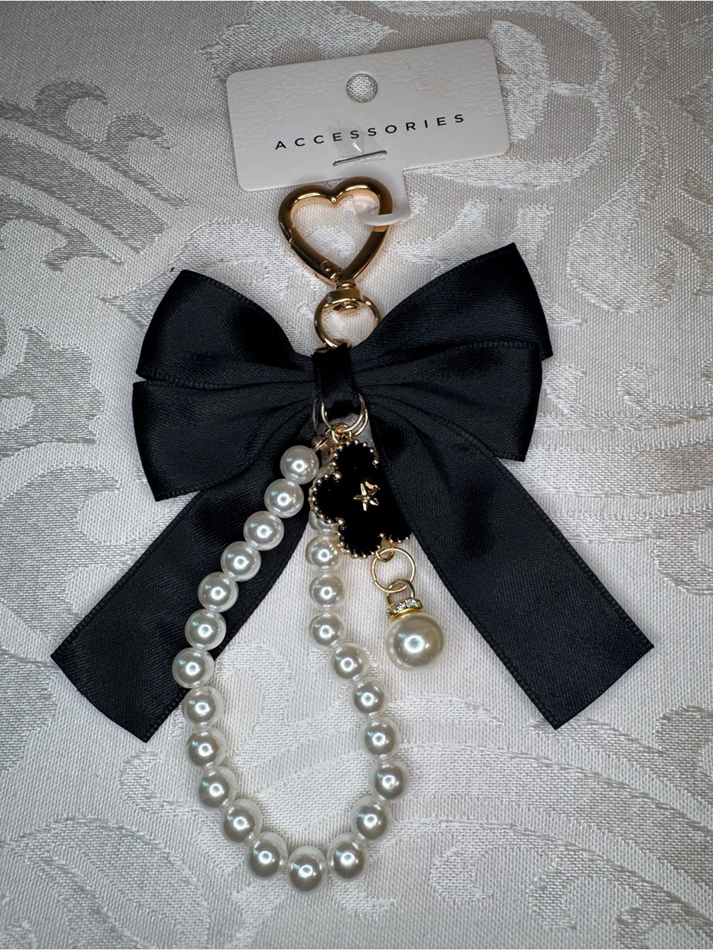NWT Accessories Black Ribbon Bow Pearl Charm Keyring with Gold Heart Clip